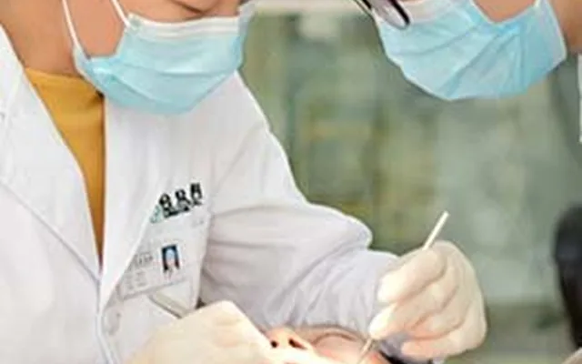 Dental implant treatment